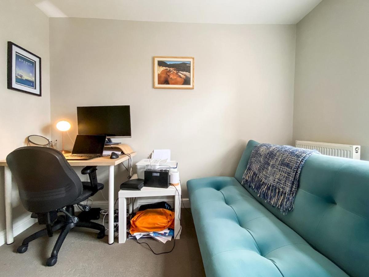 Ferienwohnung Pass The Keys Immaculate Flat With Roof Terrace In North London Exterior foto